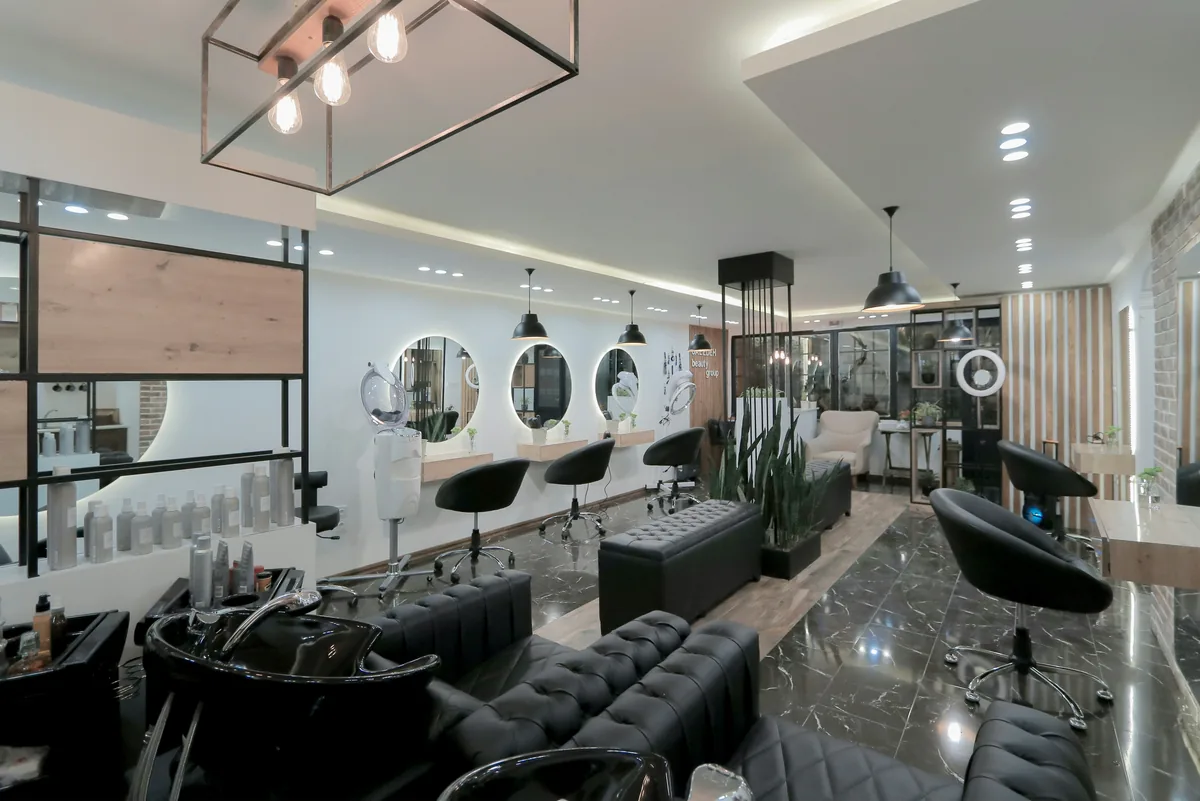 Aura Beauty & Wellness Group: Enterprise Salon Visibility